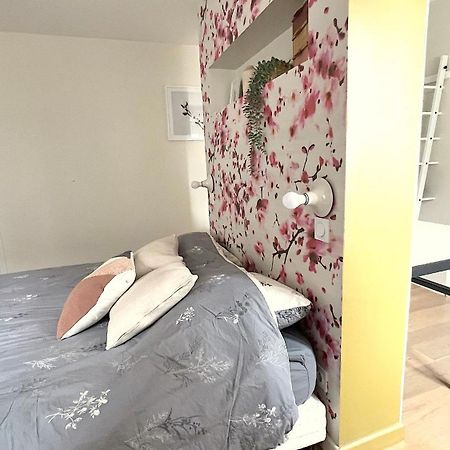 Chambre Cremant - Maison Bossoreil Angers Exterior photo