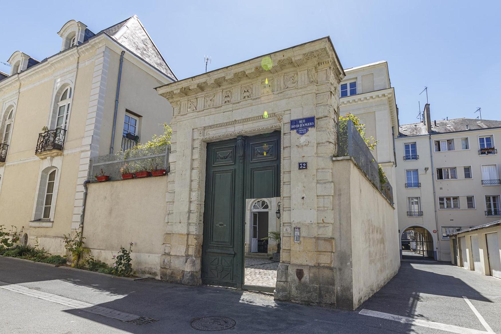 Chambre Cremant - Maison Bossoreil Angers Exterior photo