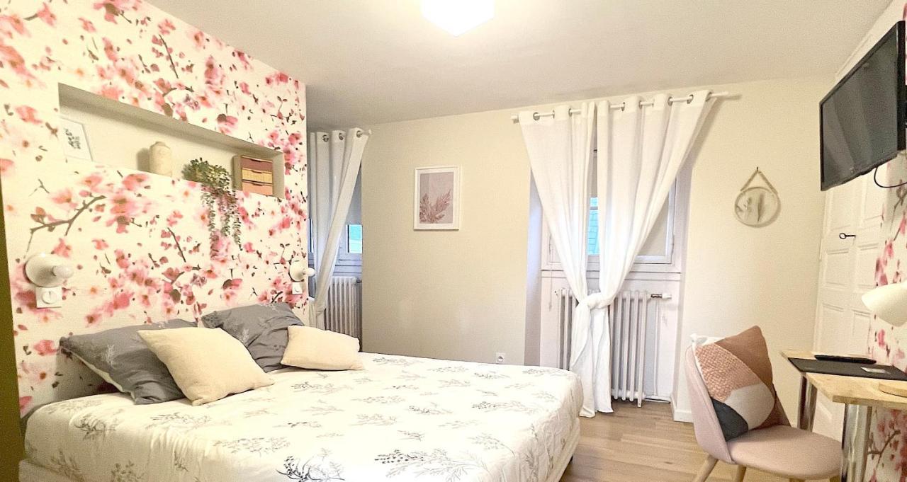Chambre Cremant - Maison Bossoreil Angers Exterior photo